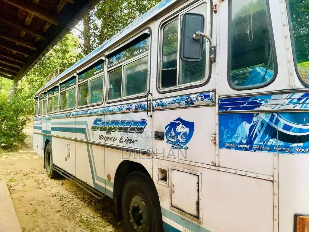 Ashok-Leyland Turbo 2011 Bus (Used)