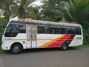 Eicher Skyline 2018 Bus (Used)
