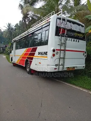Eicher Skyline 2018 Bus (Used)