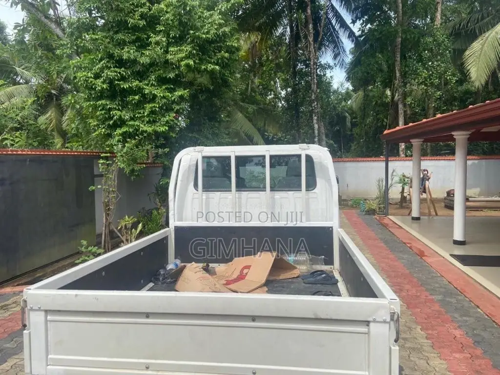 JAC Dual Purpose 2011 Crew Cab (Used)