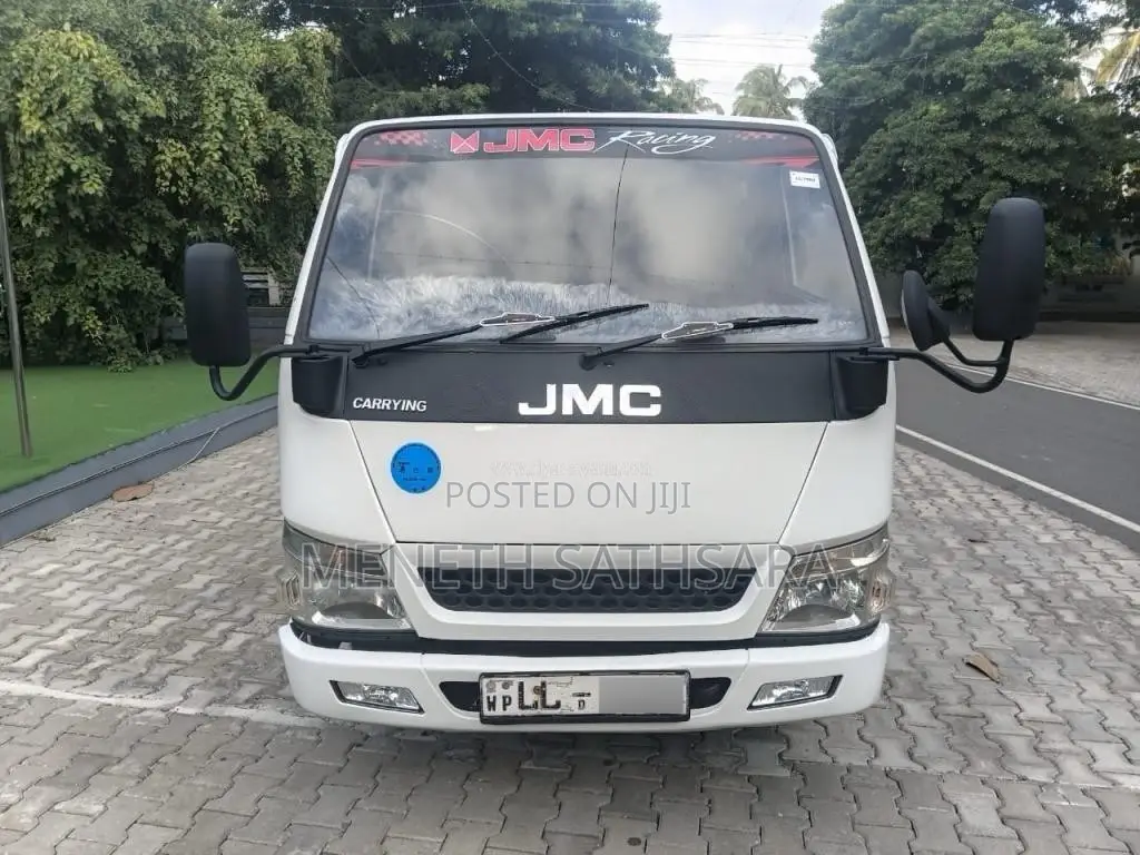 JMC Carrying 2014 Crew Cab (Used)