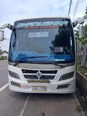 Ashok-Leyland Viking 2014 Bus (Used)