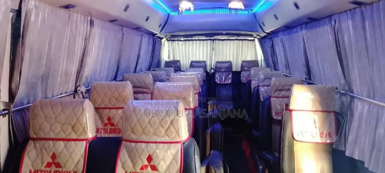 Mitsubishi Baby Rosa 1989 Bus (Used)