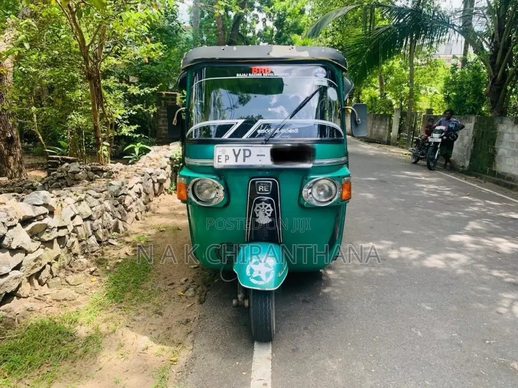 Bajaj RE 2011 Three Wheel (Used)