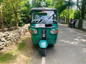 Bajaj RE 2011 Three Wheel (Used)