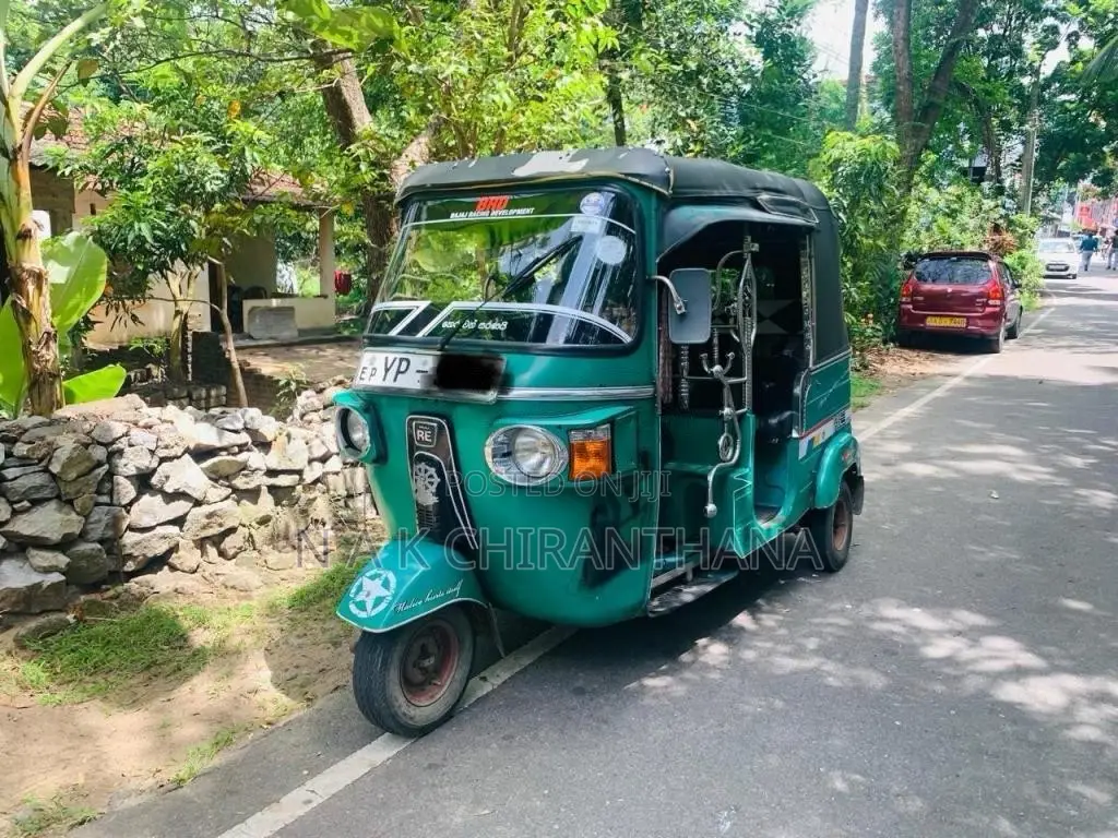 Bajaj RE 2011 Three Wheel (Used)