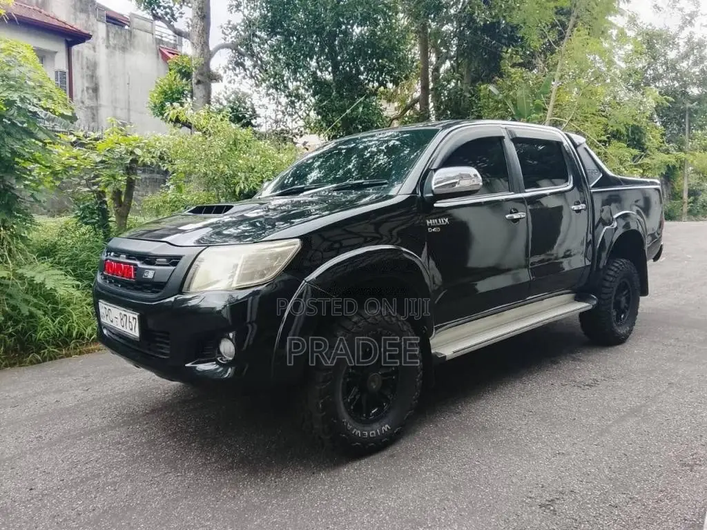 Toyota Hilux 2007 Pickup (Used)