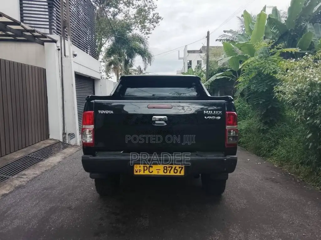 Toyota Hilux 2007 Pickup (Used)
