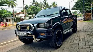 Isuzu Double Cab TFS54H 2000 Pickup (Used)
