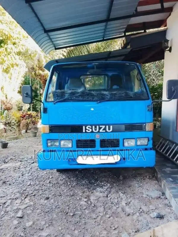 Isuzu Lorry Isuzu 1976 Lorry (Used)