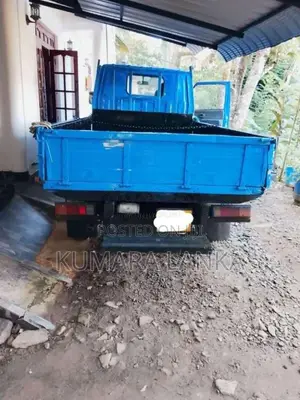 Isuzu Lorry Isuzu 1976 Lorry (Used)