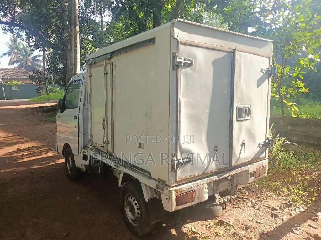 Daihatsu Hijet S500 Frezer 2015 Lorry (Used)