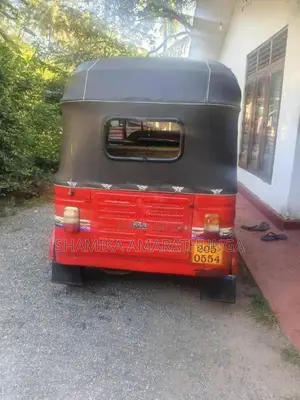 Bajaj RE 1987 Three Wheel (Used)