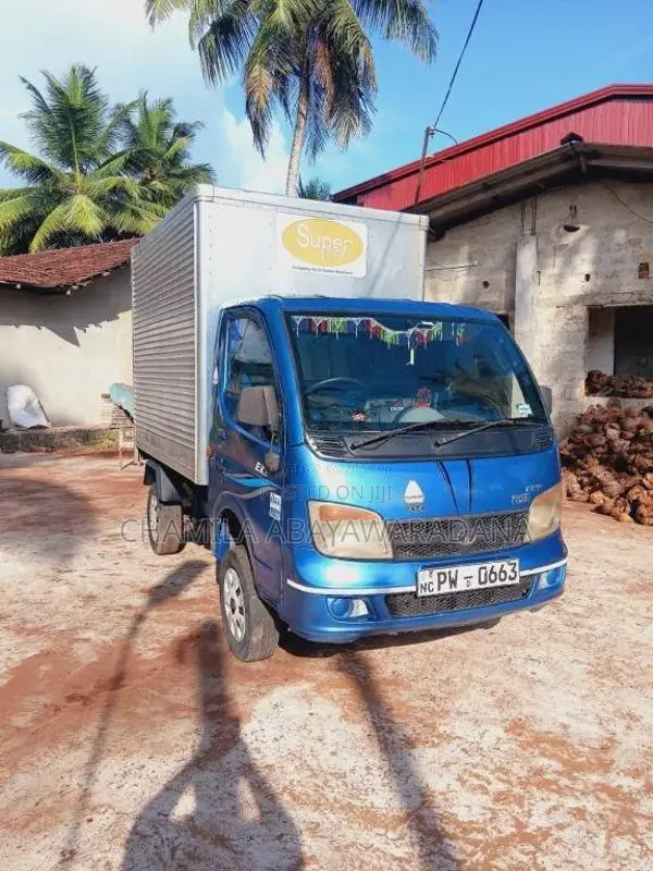 Tata Dimo Batta EX2 2013 Lorry (Used)