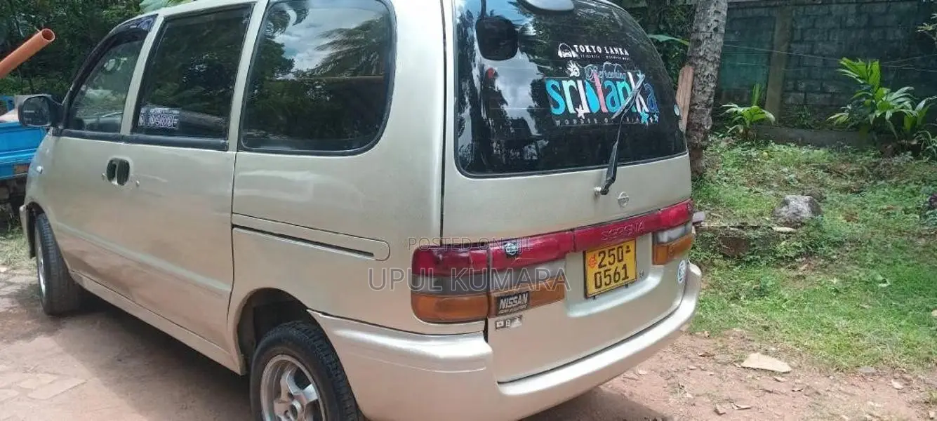 Nissan Serena 1991 Van (Used)