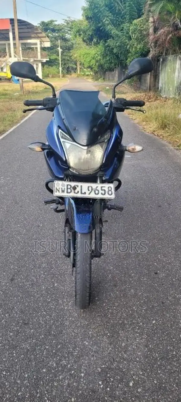 Bajaj Discover 2015 Motorbike (Used)