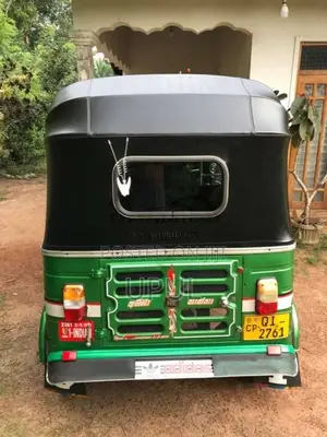 Bajaj RE 2 Stroke 2006 Three Wheel (Used)