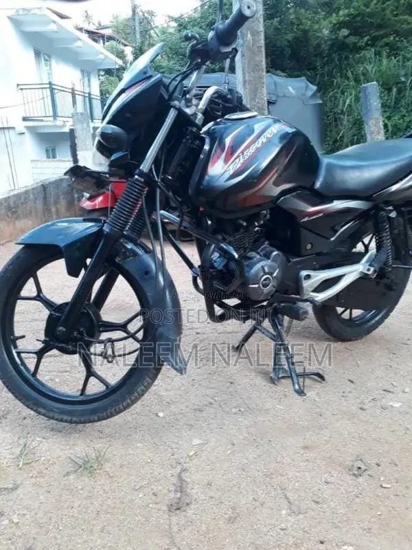 Bajaj Discover 2014 Motorbike (Used)