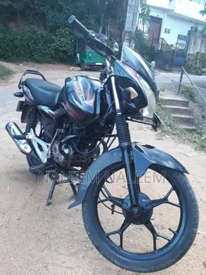 Bajaj Discover 2014 Motorbike (Used)
