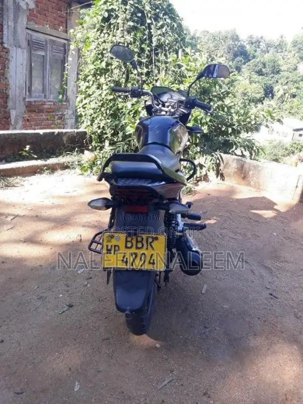 Bajaj Discover 2014 Motorbike (Used)