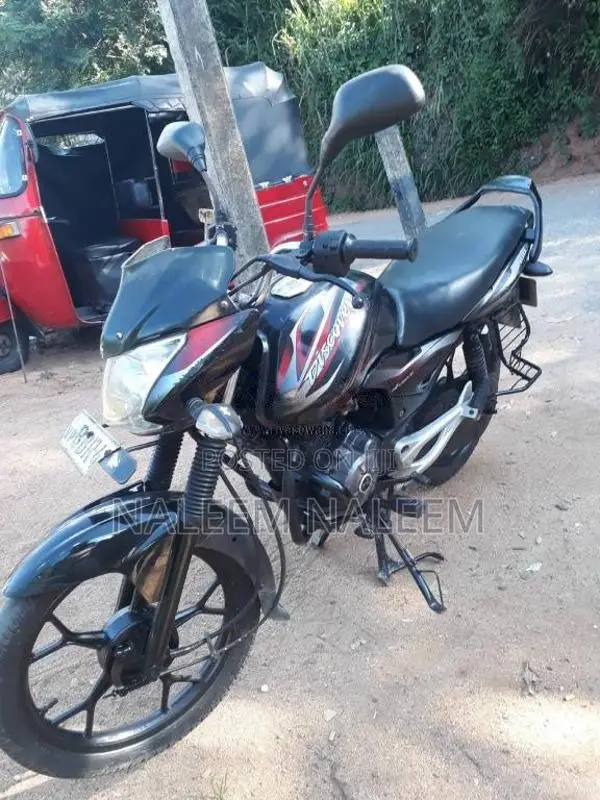 Bajaj Discover 2014 Motorbike (Used)