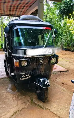 Bajaj RE 2014 Three Wheel (Used)