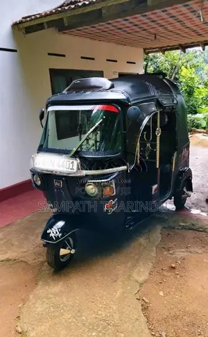 Bajaj RE 2014 Three Wheel (Used)
