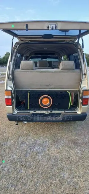 Nissan Caravan 1997 Van (Used)