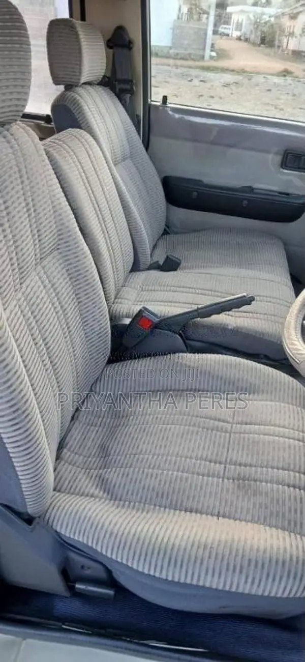 Nissan Caravan 1997 Van (Used)