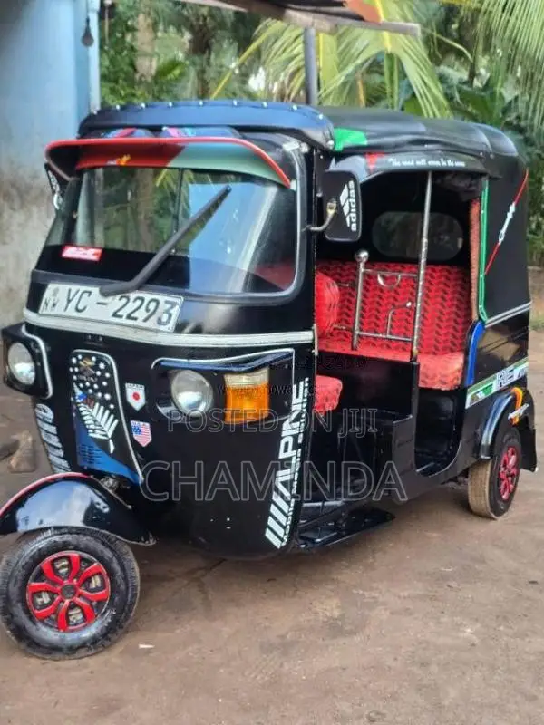 Bajaj 4 Stroke 2011 Three Wheel (Used)