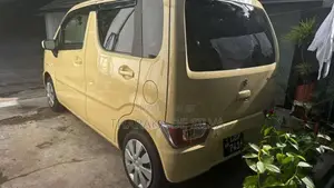 Suzuki Wagon R FX Pertol 2023 Car (Used)