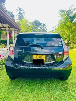 Toyota Aqua 2015 Car (Used)