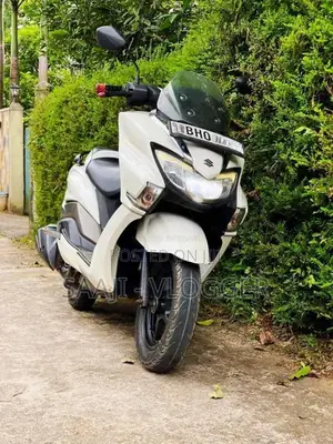 Suzuki BURGMAN 2019 Motorbike (Used)