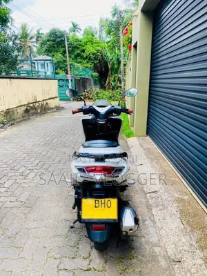 Suzuki BURGMAN 2019 Motorbike (Used)