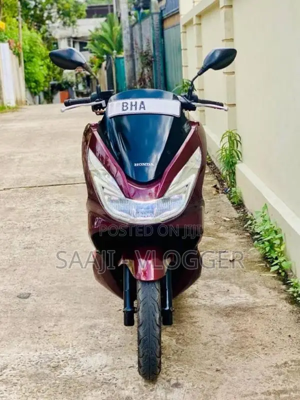 Honda Pcx 2018 Motorbike (Used)