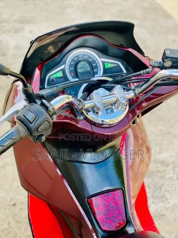 Honda Pcx 2018 Motorbike (Used)