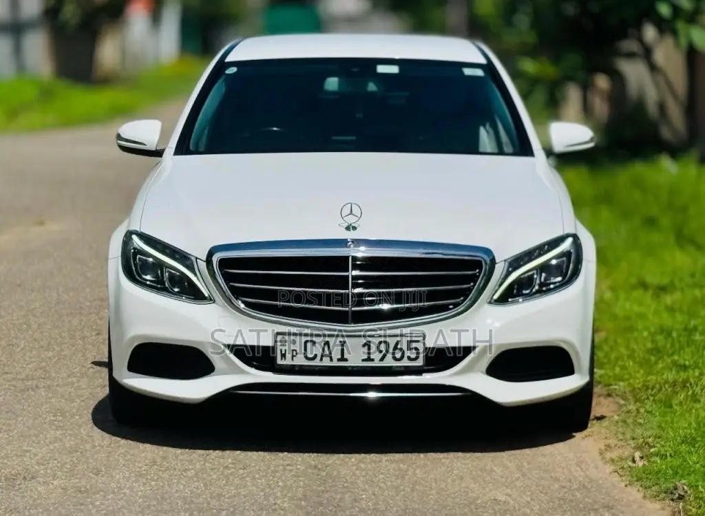 Mercedes-Benz C180 2015 Car (Used)