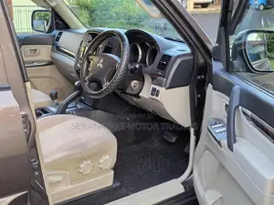 Mitsubishi Montero DI-D 2013 SUV (Used)