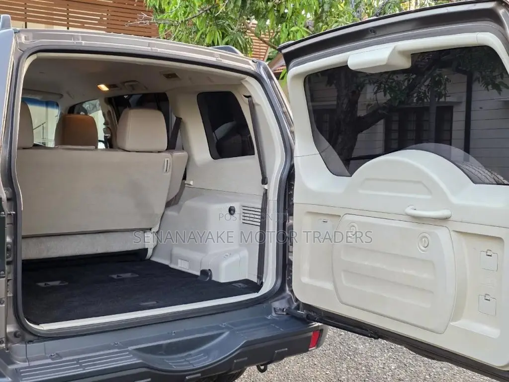 Mitsubishi Montero DI-D 2013 SUV (Used)