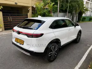 Honda Vezel Z Grade 2025 SUV (Used)