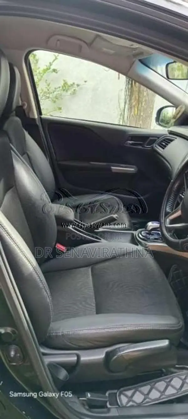 Honda Grace 2016 Car (Used)