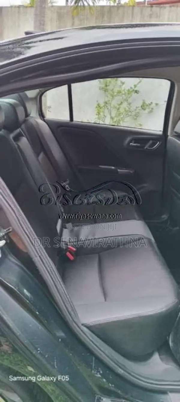 Honda Grace 2016 Car (Used)