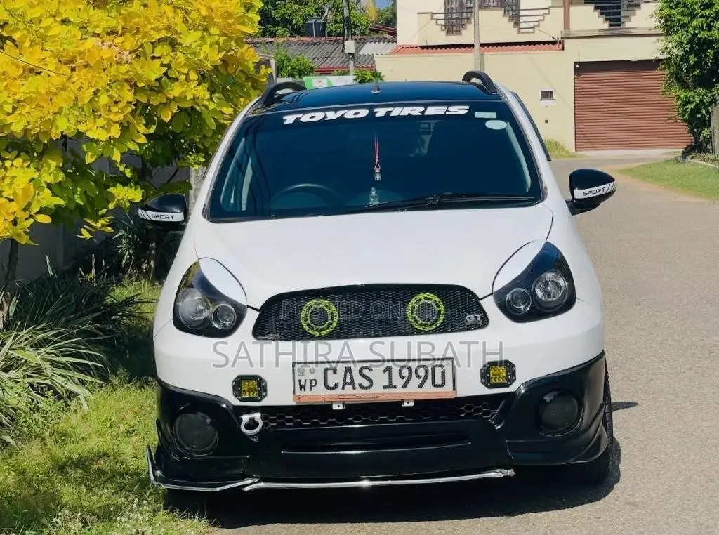 Micro Panda Cross 2016 Three Wheel (Used)