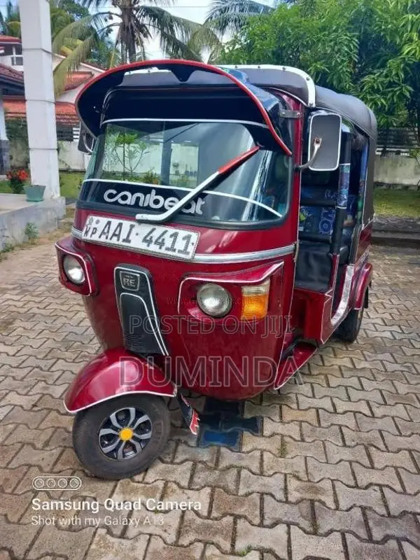Bajaj 4 Stroke 2013 Three Wheel (Used)