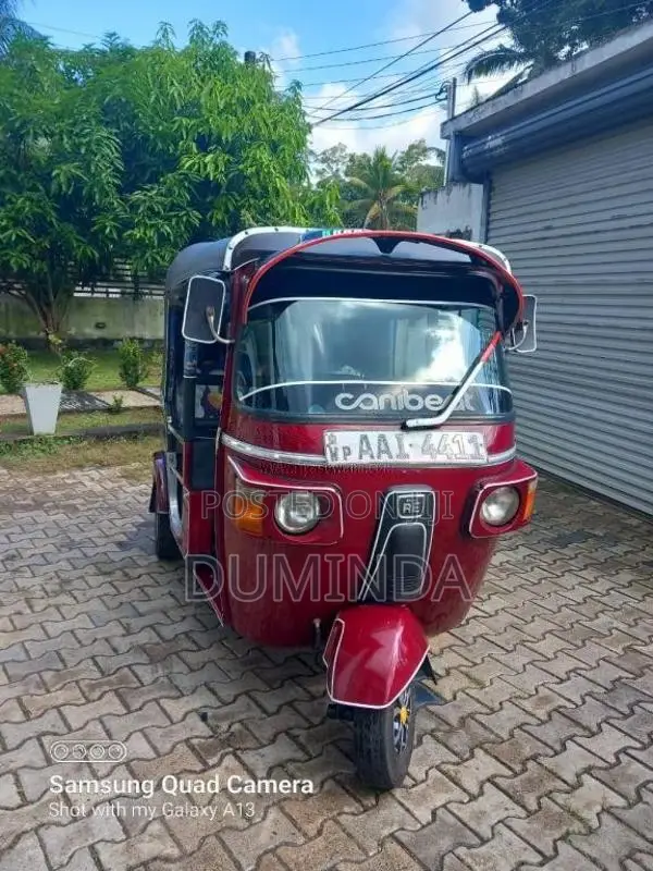 Bajaj 4 Stroke 2013 Three Wheel (Used)