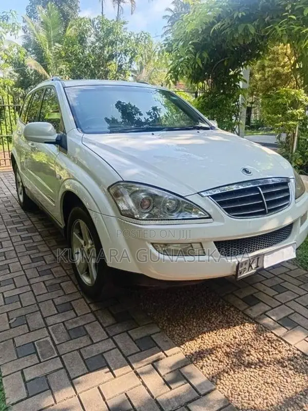 Micro Kyron 2009 SUV (Used)