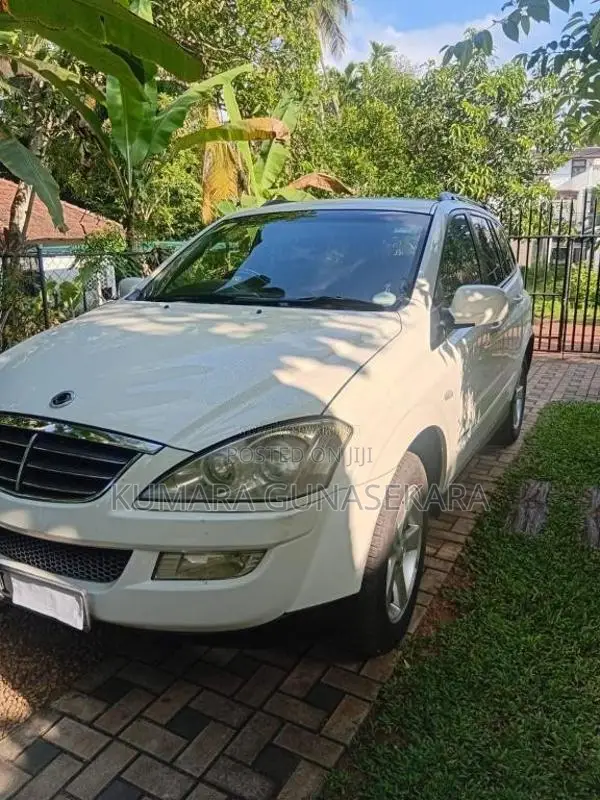 Micro Kyron 2009 SUV (Used)