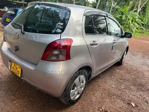 Toyota Vitz 2007 Car (Used)