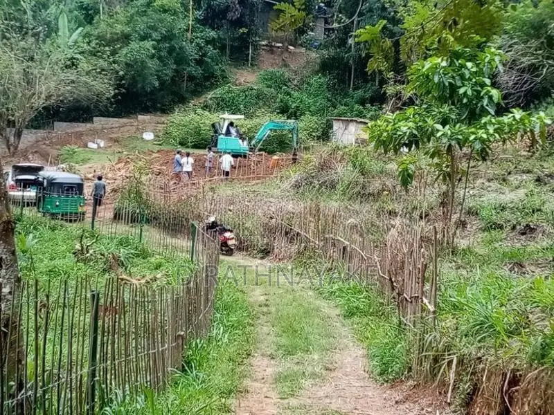 Land for Sale in Ampitiya, Kandy