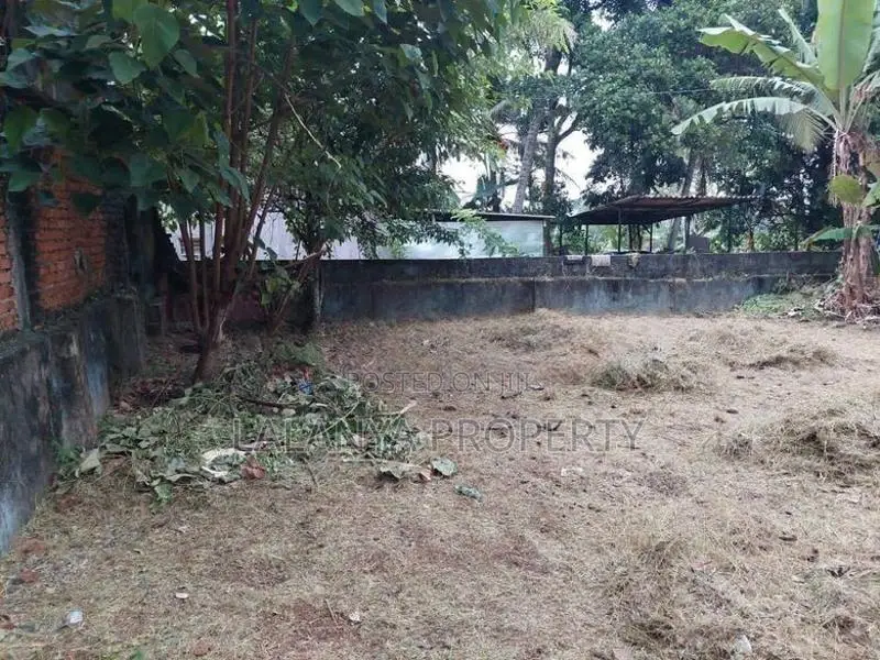 11 Perch Land for Sale in Boralesgamuwa PCCC-A1